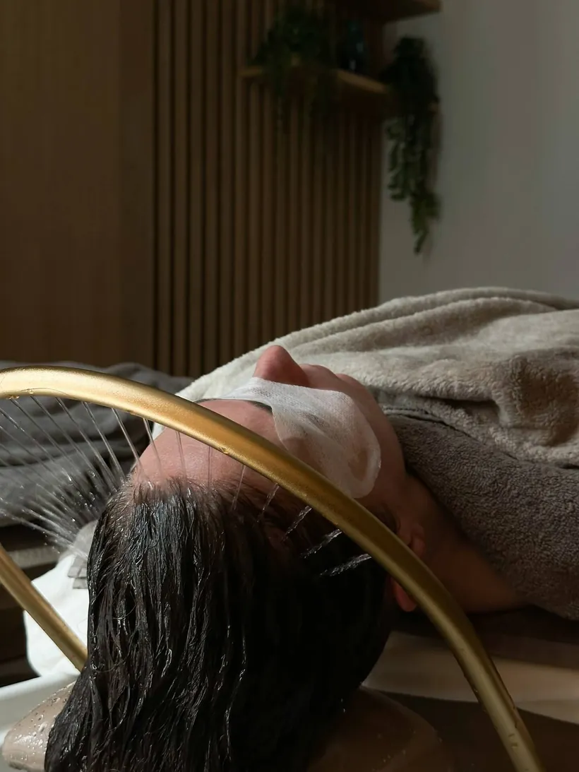 Vodný oblúk pri Head Spa